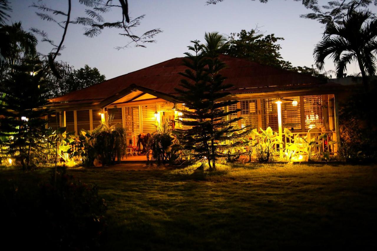 Bed and Breakfast Campito Loving Salvaleón de Higüey Esterno foto